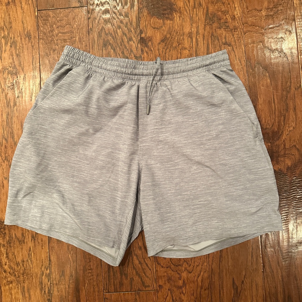 Lululemon Pace Breaker 7” Linerless Heather Gray